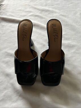 Wild Pair Black Patent Open-Toe Slide Heels